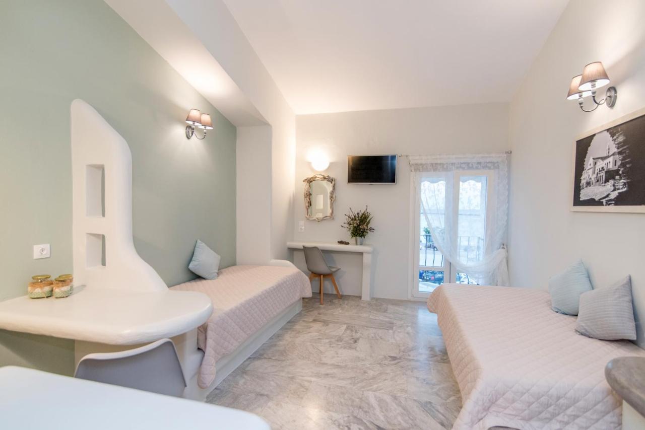 Fratelli Family Rooms Tinos Bagian luar foto