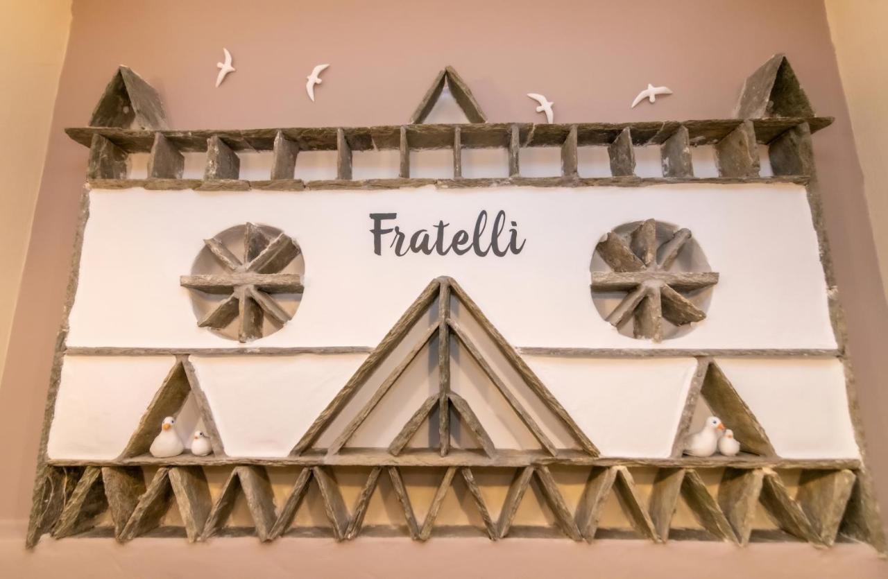Fratelli Family Rooms Tinos Bagian luar foto