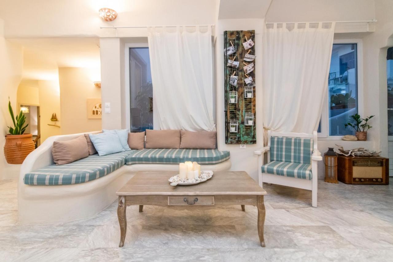 Fratelli Family Rooms Tinos Bagian luar foto