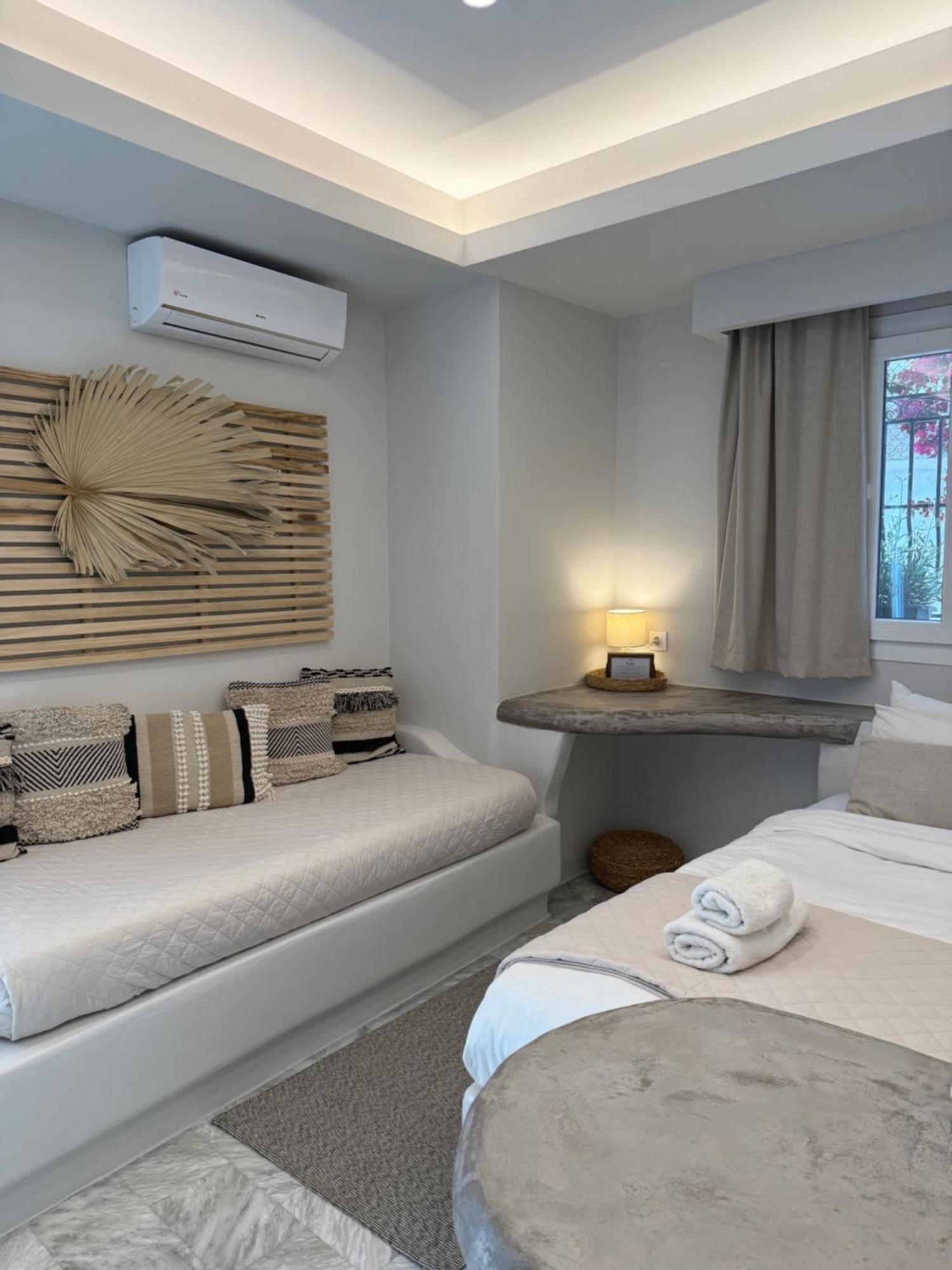 Fratelli Family Rooms Tinos Bagian luar foto