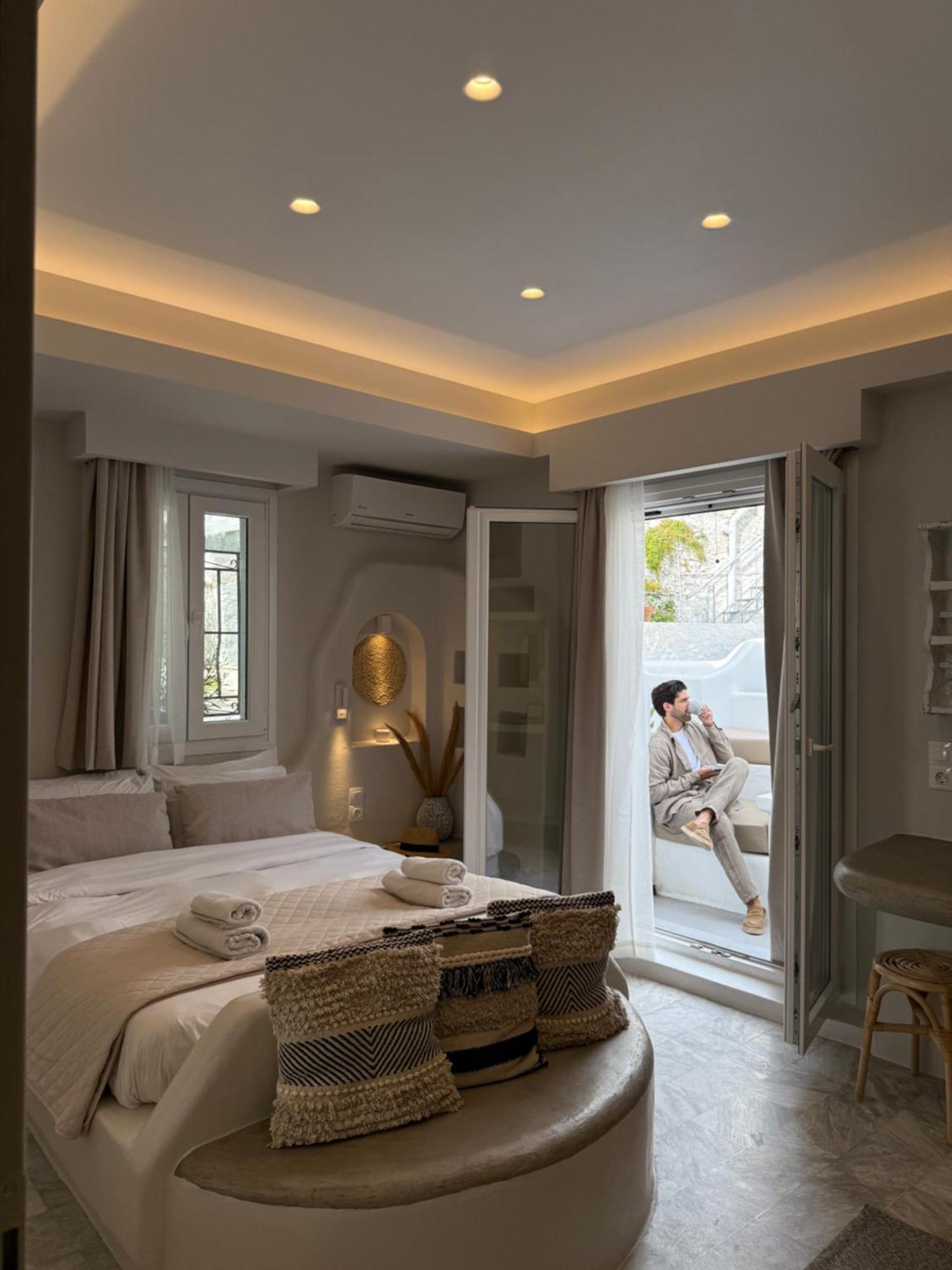 Fratelli Family Rooms Tinos Bagian luar foto