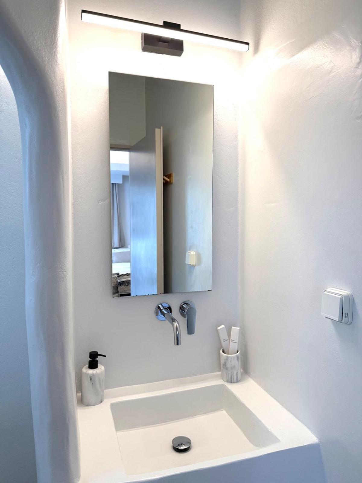 Fratelli Family Rooms Tinos Bagian luar foto